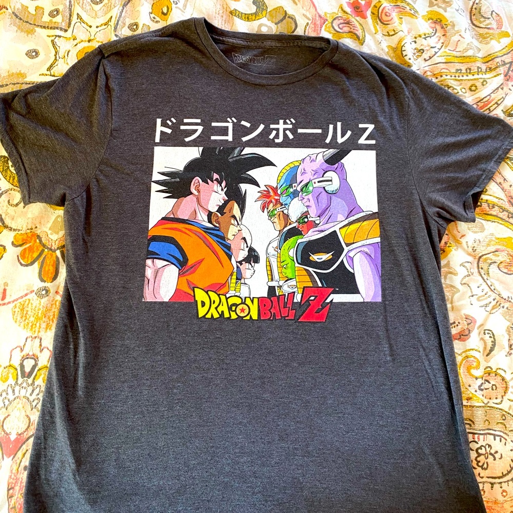 SOLD Dragon Ball Z ๐ Large Sized Gray Tee Shirt ๐ฅ - Picture 2 of 7